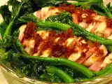 Yoke lan kai/steamed chicken with ham and kai lan