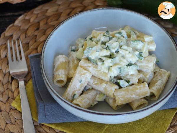 Creamy zucchini pasta, a tasty and easy to prepare recipe - Preparation step 6