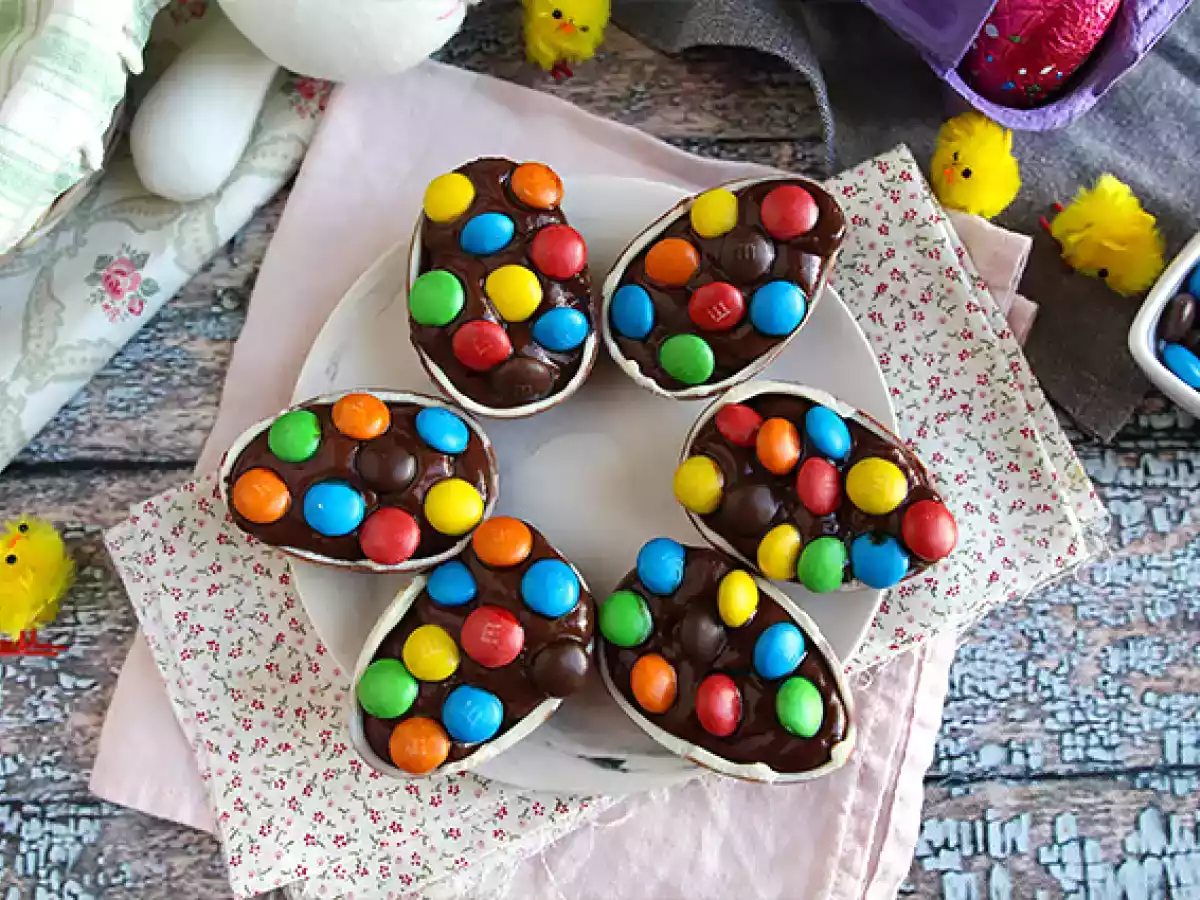Chocolate easter eggs filled with chocolate custard and topped with m&m's